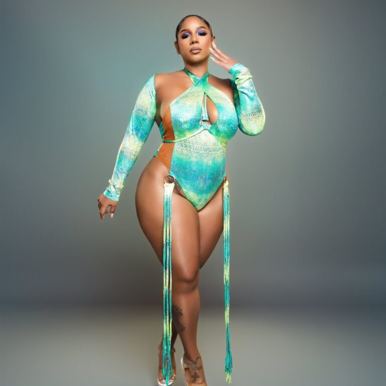 Kadita Monday Wear